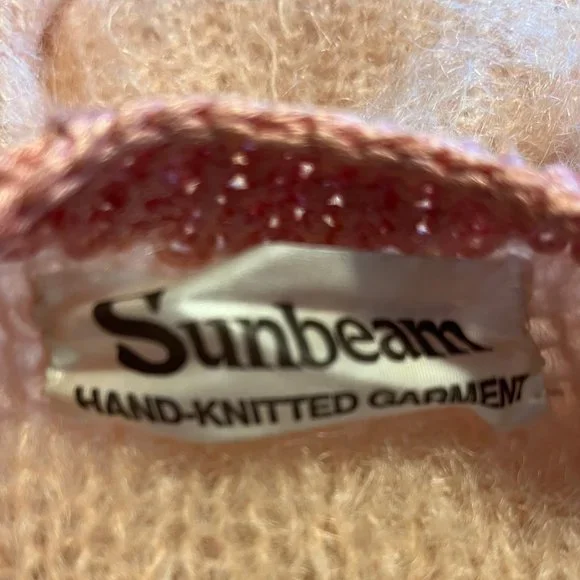 Fuzzy peachy pink and white cardigan - true vintage 90s - Picture 5 of 7